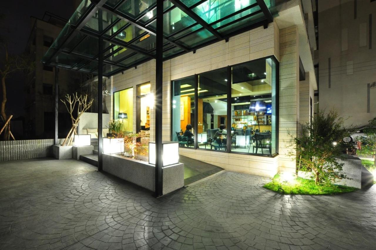 Tsang Kuo Resort Wujie Exterior photo