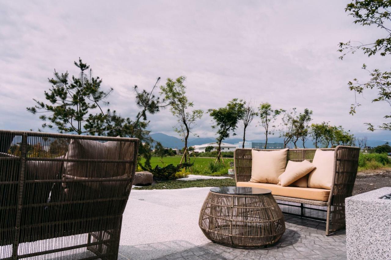 Tsang Kuo Resort Wujie Exterior photo